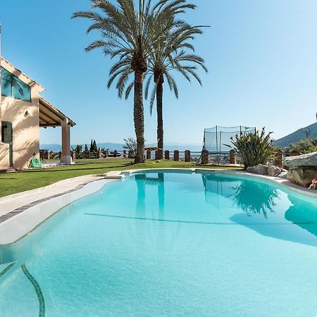 Villa Saguaro Malaga アラウリン・デ・ラ・トレ エクステリア 写真