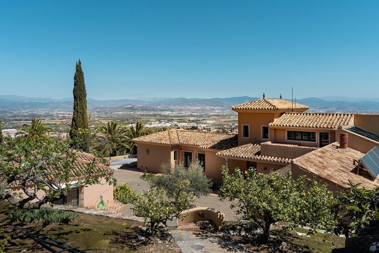 Villa Saguaro Malaga アラウリン・デ・ラ・トレ エクステリア 写真