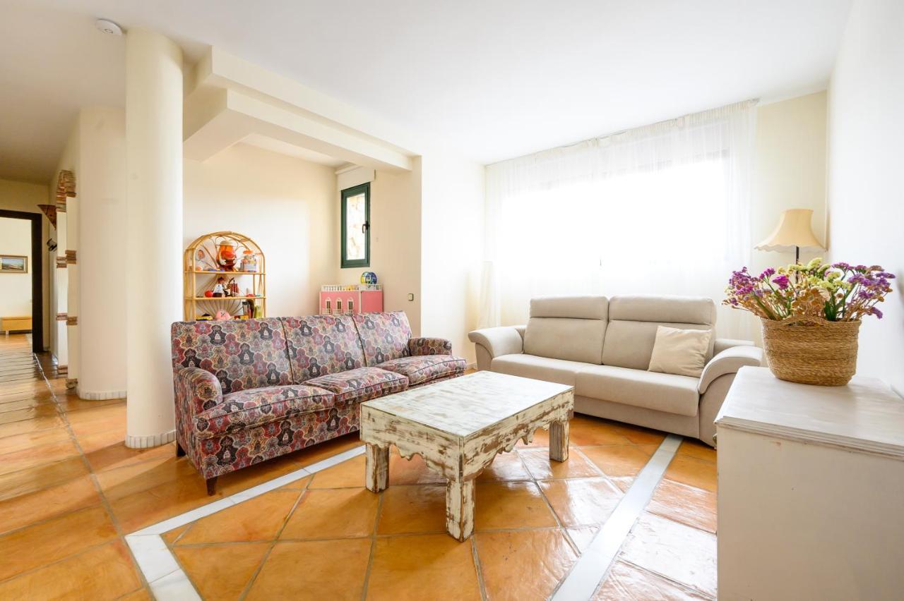 Villa Saguaro Malaga アラウリン・デ・ラ・トレ エクステリア 写真